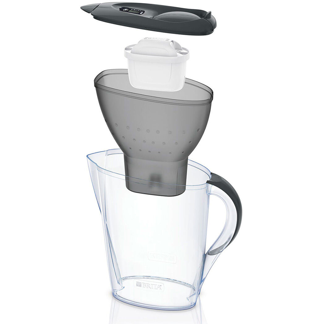 Brita\u0020Marella\u00202,4\u0020l.\u0020\u0028bia\u0142y\u0029